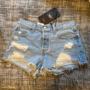 Levi’s 501 Women’s Mid Rise Shorts